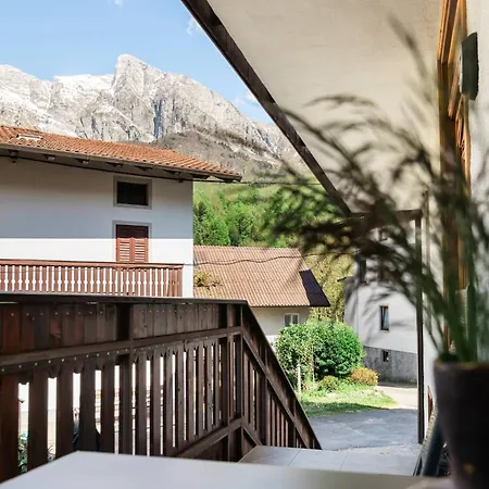 Vakantiehuis Apartma Gaia With Mountain View *