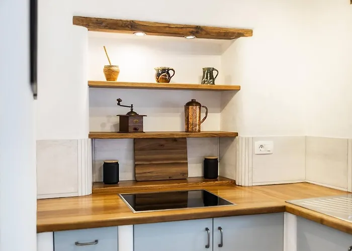 Apartma Gaia With Mountain View 펜션 코바리드