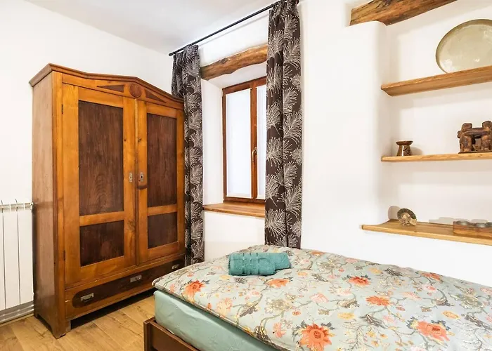 Apartma Gaia With Mountain View