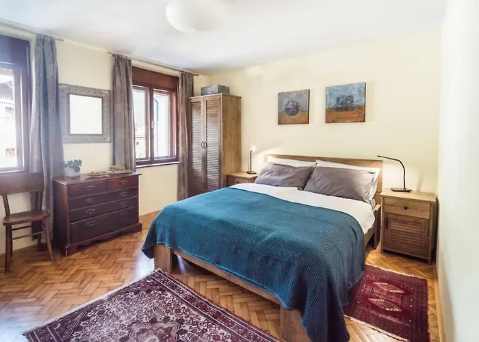 Apartma Gaia With Mountain View