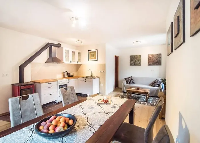 Apartma Gaia With Mountain View Vakantiehuis Kobarid